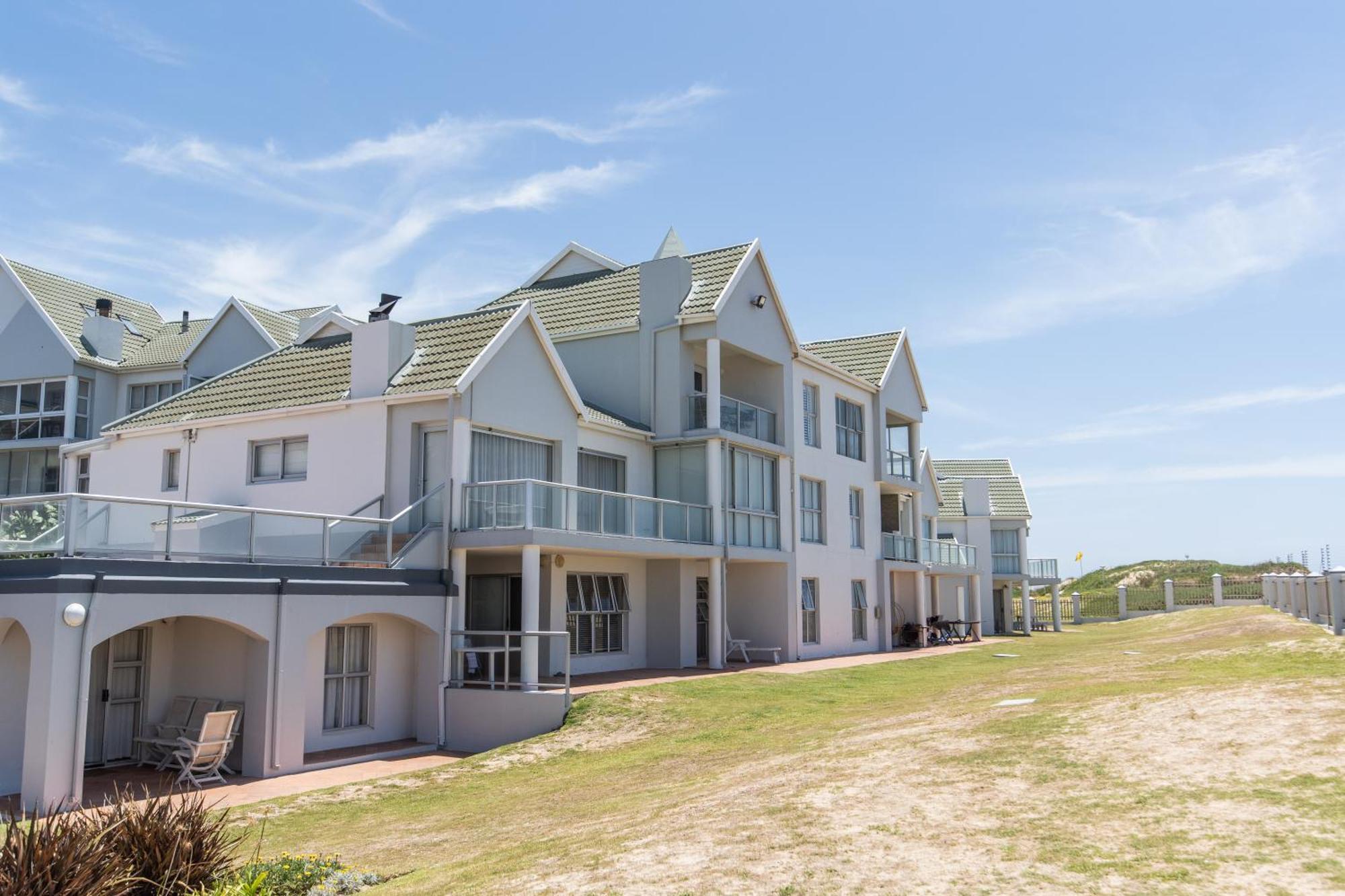 Summerseas Beach Living Puerto Elizabeth Exterior foto